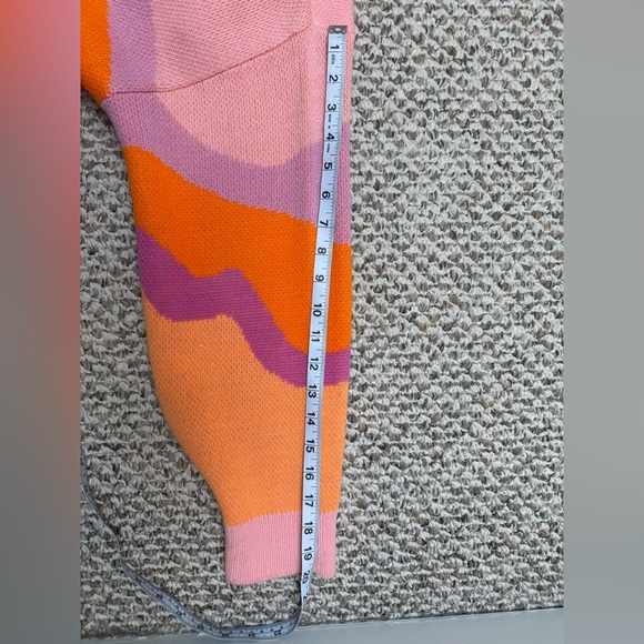 🧡💖Colorful Women's Sweater with Button Front - Picture 3 of 5